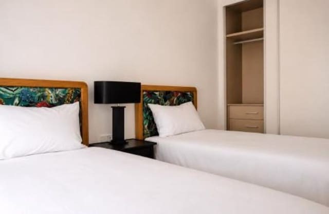 3 bedroom Apartment for rent in Benahavís with pool garage - € 4,000 (Ref: 9966039)