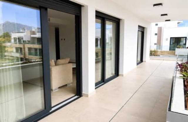 3 bedroom Apartment for rent in Benahavís with pool garage - € 4,000 (Ref: 9966039)
