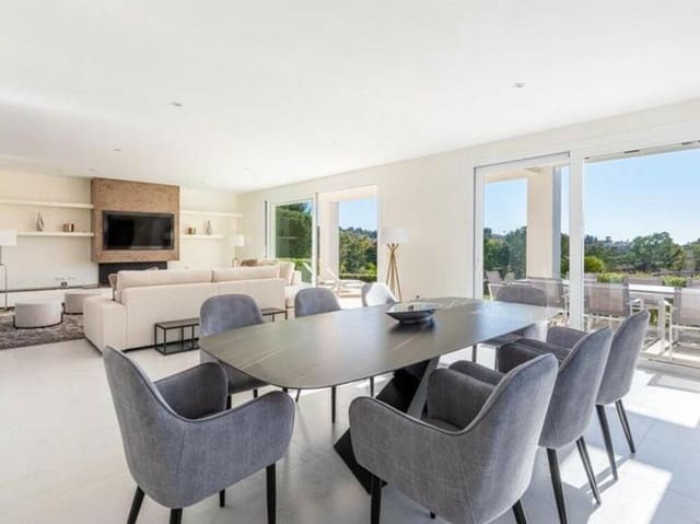 4 slaapkamer Villa te huur in El Paraiso, Estepona met zwembad garage - € 10.000 (Ref: 9969246)