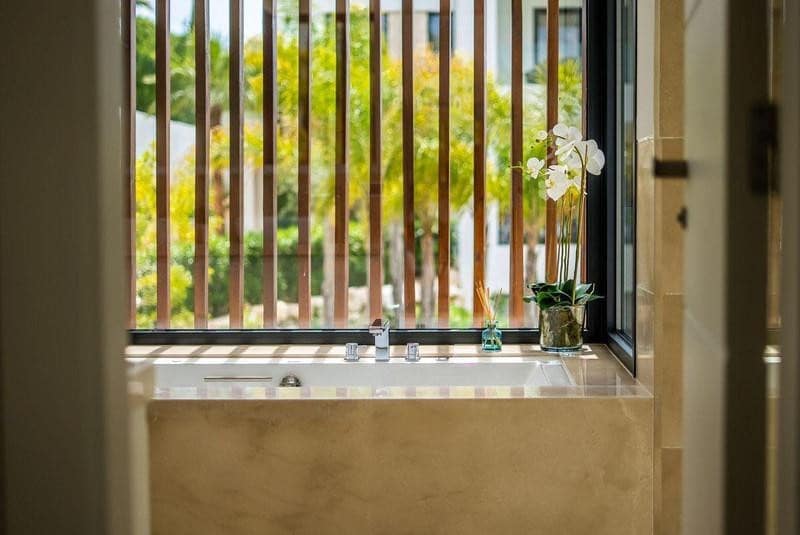 6 soveværelse Villa til salg i Nueva Andalucia med swimmingpool garage - € 3.395.000 (Ref: 9969248)