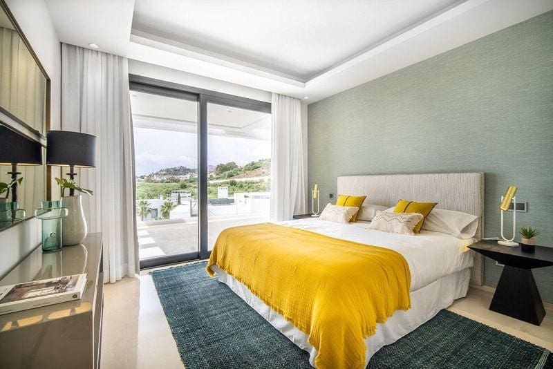 6 soveværelse Villa til salg i Nueva Andalucia med swimmingpool garage - € 3.395.000 (Ref: 9969248)