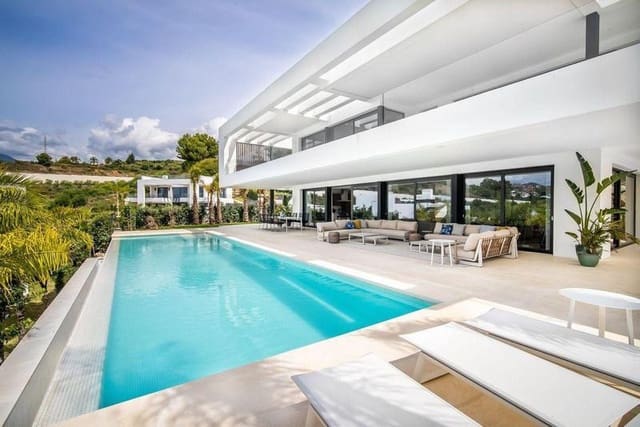 6 soveværelse Villa til salg i Las Brisas, Marbella med swimmingpool garage - € 3.395.000 (Ref: 9969248)