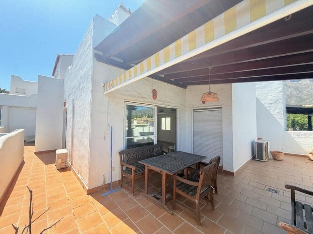 5 Zimmer Penthouse zu vermieten in Marbella mit Pool Garage - 3.000 € (Ref: 9969250)