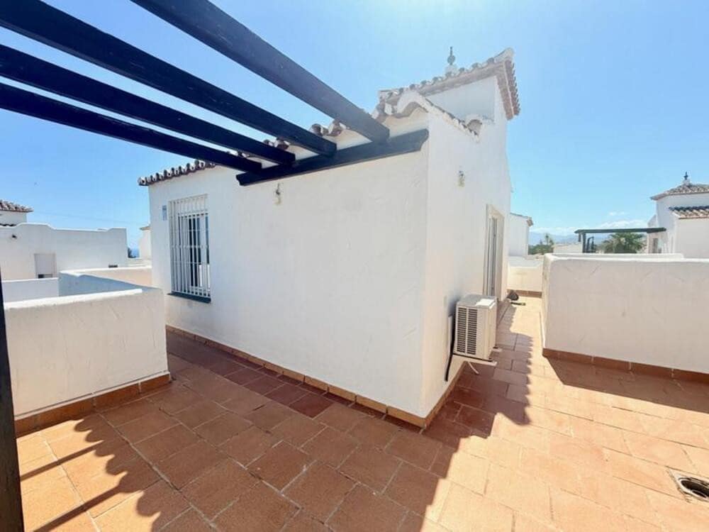 5 Zimmer Penthouse zu vermieten in Marbella mit Pool Garage - 3.000 € (Ref: 9969250)