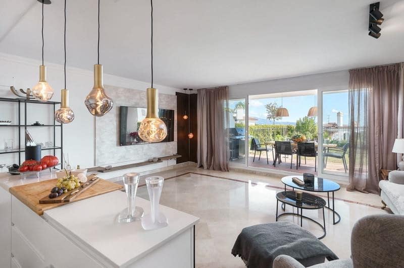 3 camera da letto Appartamento da affittare in Benahavis con piscina garage - 3.250 € (Rif: 9972768)