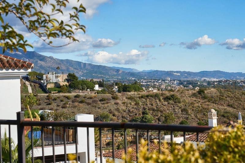 3 camera da letto Appartamento da affittare in Benahavis con piscina garage - 3.250 € (Rif: 9972768)