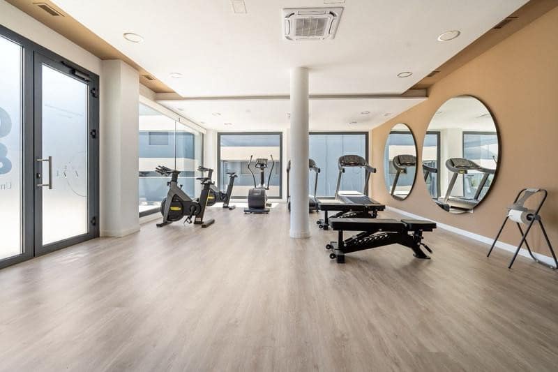 3 makuuhuone Huoneisto vuokrattavana paikassa Estepona mukana uima-altaan 
autotalli - 3 500 € (Ref: 9972770)