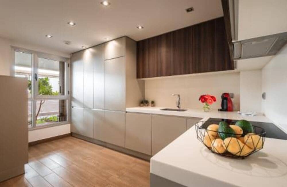 2 soverom Leilighet til leie i San Pedro de Alcantara med svømmebasseng garasje - € 2 400 (Ref: 9974573)