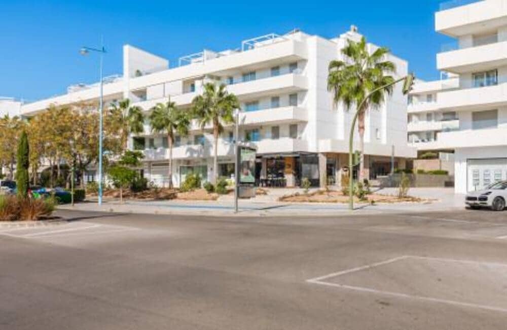 2 soverom Leilighet til leie i San Pedro de Alcantara med svømmebasseng garasje - € 2 400 (Ref: 9974573)