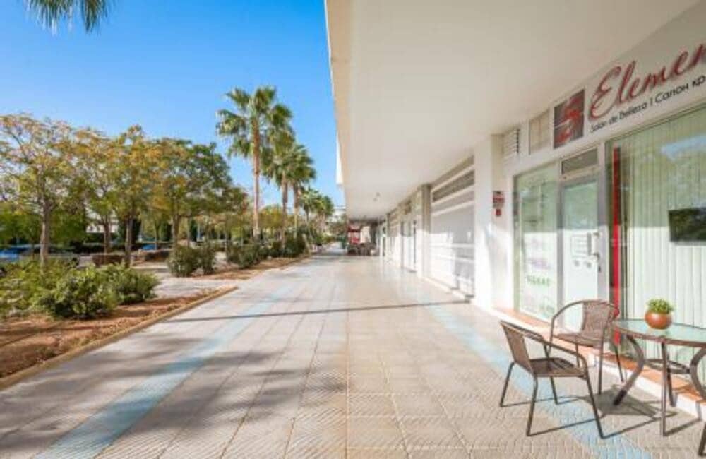 2 soverom Leilighet til leie i San Pedro de Alcantara med svømmebasseng garasje - € 2 400 (Ref: 9974573)