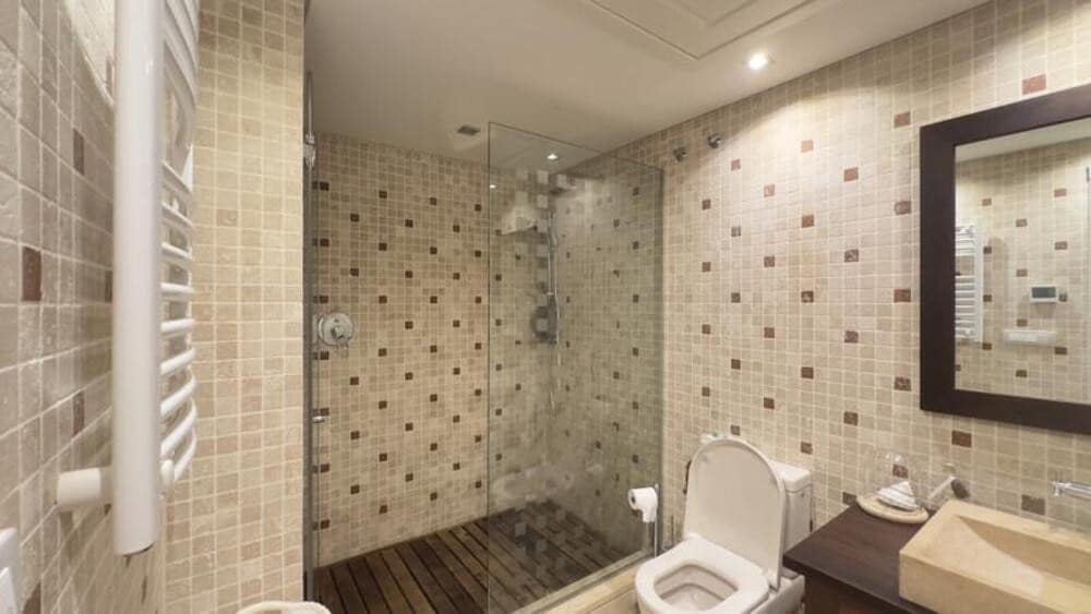 3 quarto Apartamento para arrendar em Estepona com piscina garagem - 4 000 € (Ref: 9976721)