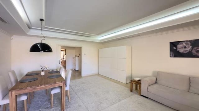 3 Zimmer Apartment zu vermieten in El Padrón, Estepona mit Pool Garage - 4.000 € (Ref: 9976721)