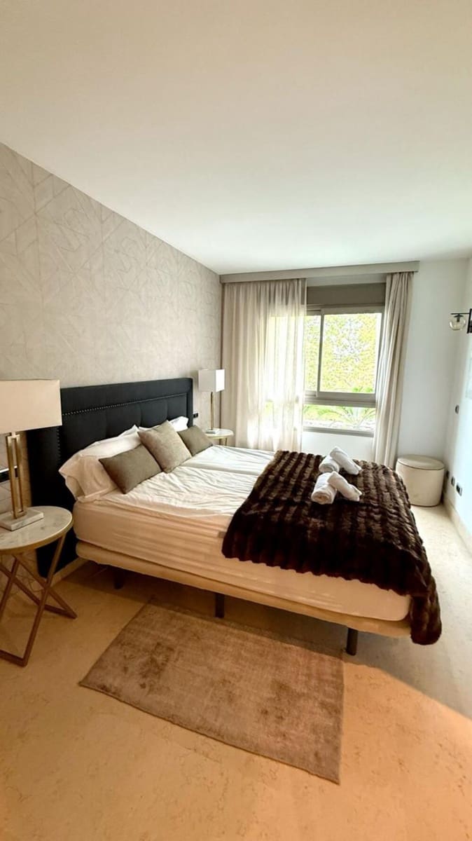 3 slaapkamer Appartement te huur in Marbella met zwembad garage - € 4.700 (Ref: 9978108)