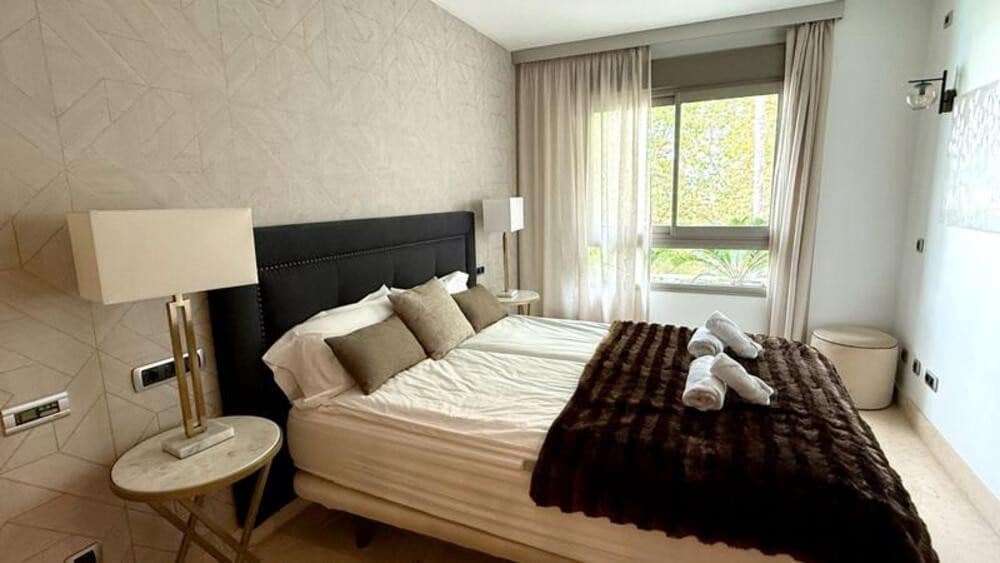 3 slaapkamer Appartement te huur in Marbella met zwembad garage - € 4.700 (Ref: 9978108)