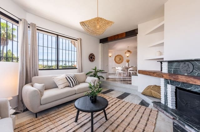 3 soveværelse Villa til leje i Nueva Atalaya, Estepona med garage - € 6.500 (Ref: 9980113)