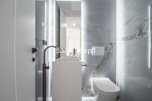 4 camera da letto Appartamento da affittare in Los Arqueros - Puerto del Almendro, Benahavís con piscina - 6.000 € (Rif: 9981748)