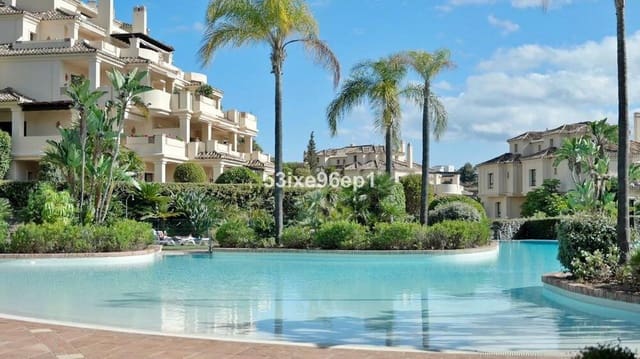 4 camera da letto Appartamento da affittare in Los Arqueros - Puerto del Almendro, Benahavís con piscina - 6.000 € (Rif: 9981748)