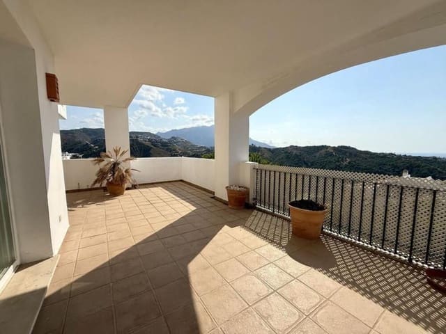 3 camera da letto Appartamento da affittare in La Quinta, Benahavís con piscina garage - 2.750 € (Rif: 9981750)