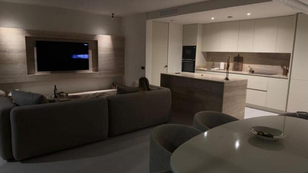 3 sovrum Lägenhet att hyra i Marbella med pool garage - 4 000 € (Ref: 9984276)