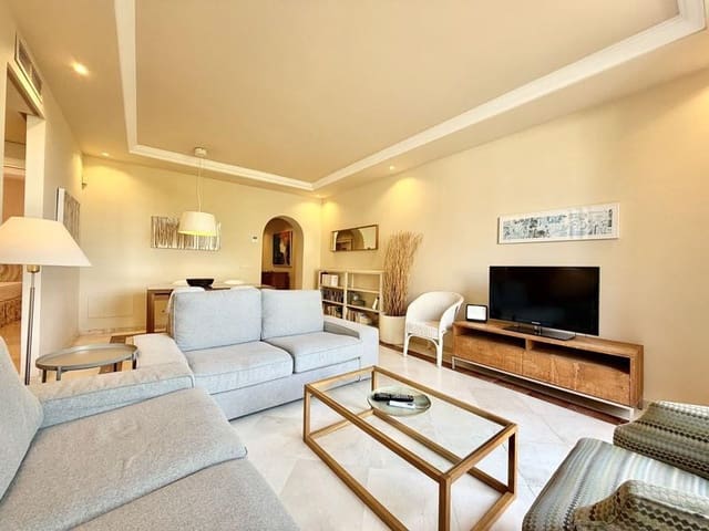 4 soverom Penthouse til leie i Romana Playa, Marbella med svømmebasseng garasje - € 3 000 (Ref: 9984278)