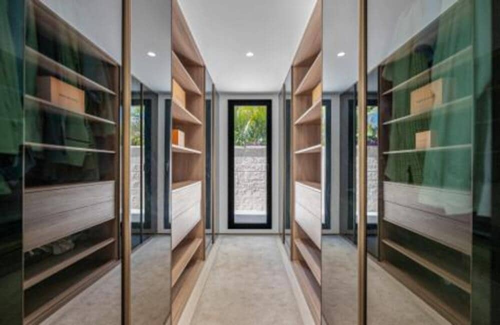 4 soveværelse Villa til salg i Marbella med swimmingpool garage - € 2.395.000 (Ref: 9986286)