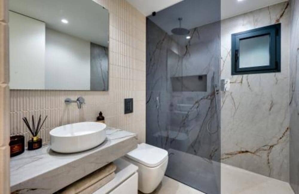 4 soveværelse Villa til salg i Marbella med swimmingpool garage - € 2.395.000 (Ref: 9986286)