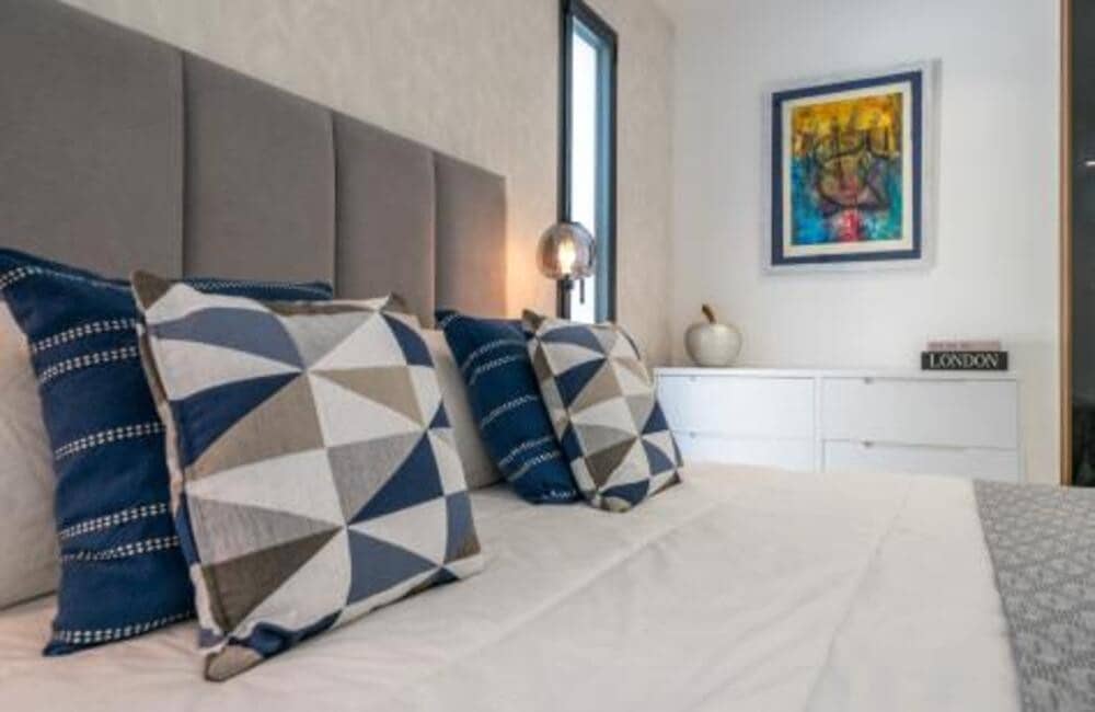 4 soveværelse Villa til salg i Marbella med swimmingpool garage - € 2.395.000 (Ref: 9986286)