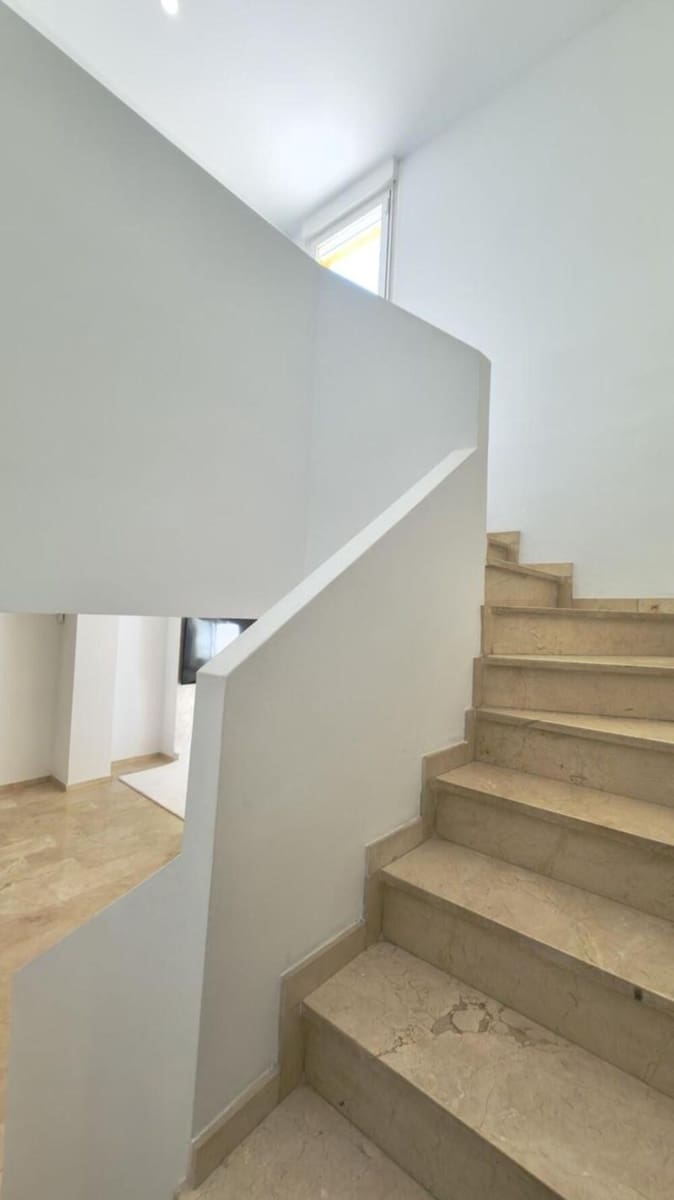 3 soverom Penthouse til salgs i Guadalmina med svømmebasseng garasje - € 850 000 (Ref: 9986287)