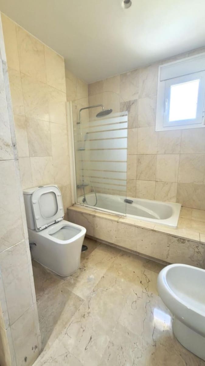 3 soverom Penthouse til salgs i Guadalmina med svømmebasseng garasje - € 850 000 (Ref: 9986287)