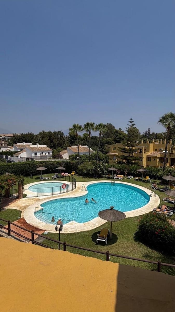 3 soverom Penthouse til salgs i Guadalmina med svømmebasseng garasje - € 850 000 (Ref: 9986287)