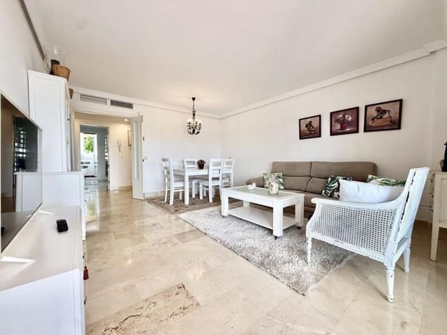 2 quarto Apartamento para arrendar em La Concha - Resina Golf, Estepona com piscina garagem - 2 000 € (Ref: 9990139)