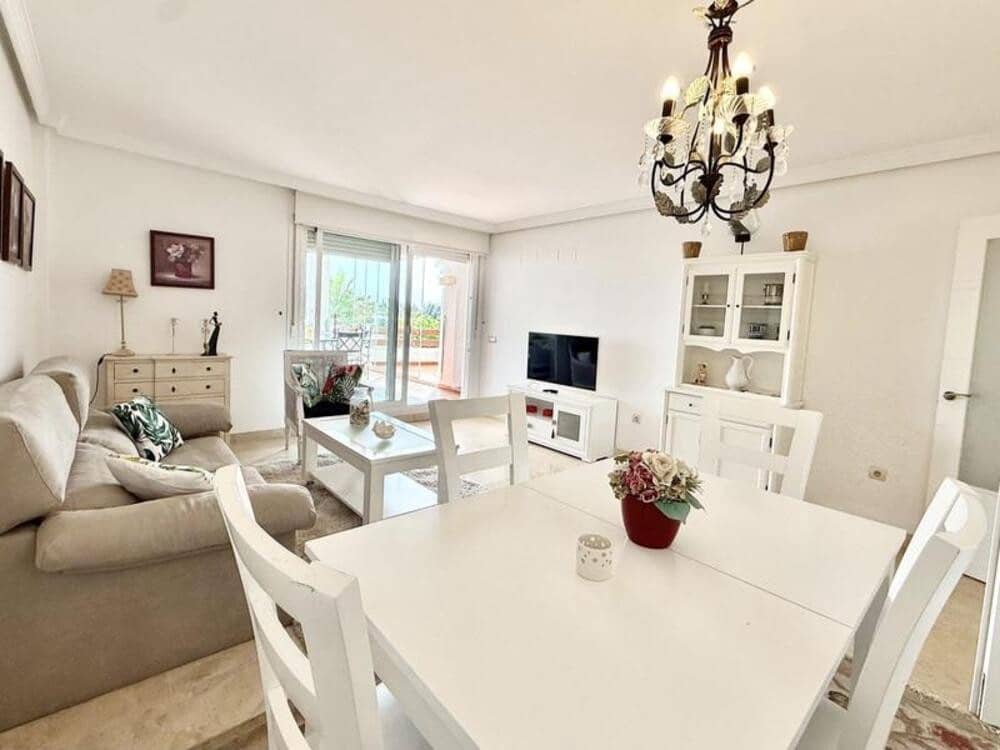 2 quarto Apartamento para arrendar em Estepona com piscina garagem - 2 000 € (Ref: 9990139)