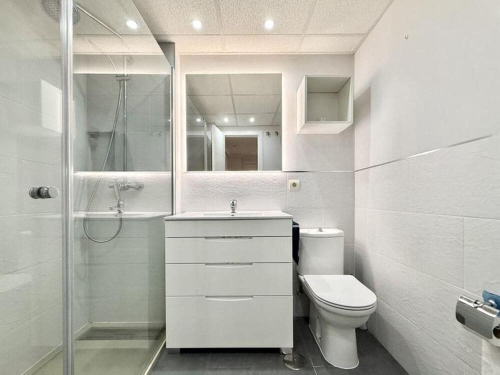 2 quarto Apartamento para arrendar em Estepona com piscina garagem - 2 000 € (Ref: 9990139)