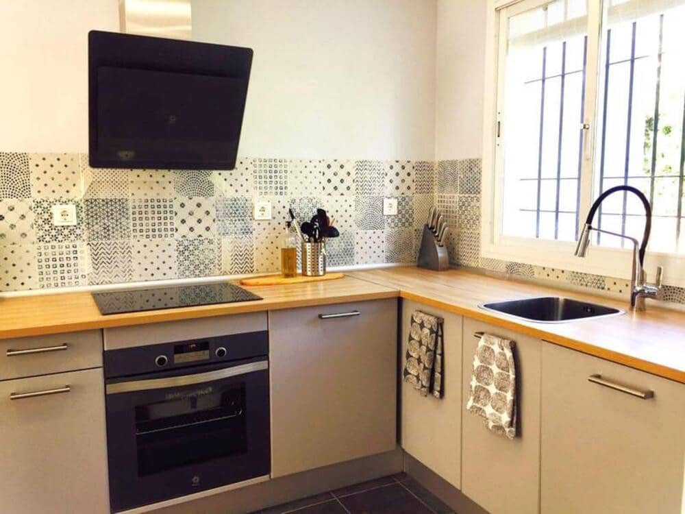 2 slaapkamer Penthouse te huur in Marbella met zwembad garage - € 1.950 (Ref: 9993742)