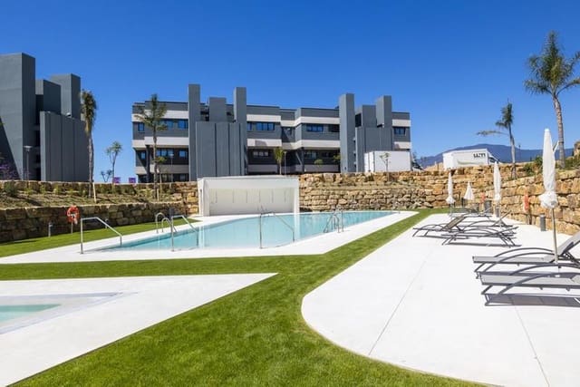 3 slaapkamer Appartement te huur in La Concha - Resina Golf, Estepona met zwembad garage - € 3.500 (Ref: 9996566)