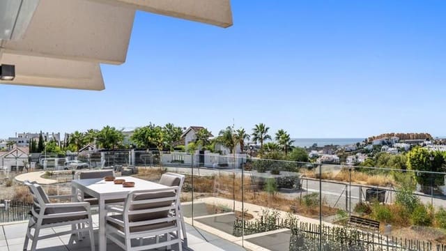 3 slaapkamer Appartement te huur in La Concha - Resina Golf, Estepona met zwembad garage - € 3.500 (Ref: 9996566)