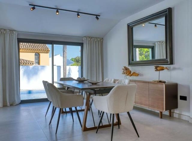 5 slaapkamer Villa te huur in Rodeo Alto - Guadaiza - La Campana, Marbella met zwembad garage - € 12.500 (Ref: 9997930)