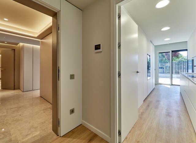 3 soveværelse Lejlighed til salg i Sitges med swimmingpool garage - € 855.000 (Ref: 10095758)