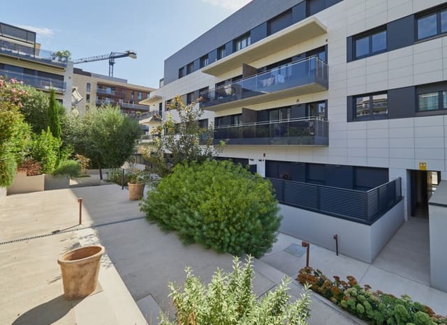 3 soveværelse Lejlighed til salg i Sitges med swimmingpool garage - € 855.000 (Ref: 10095758)