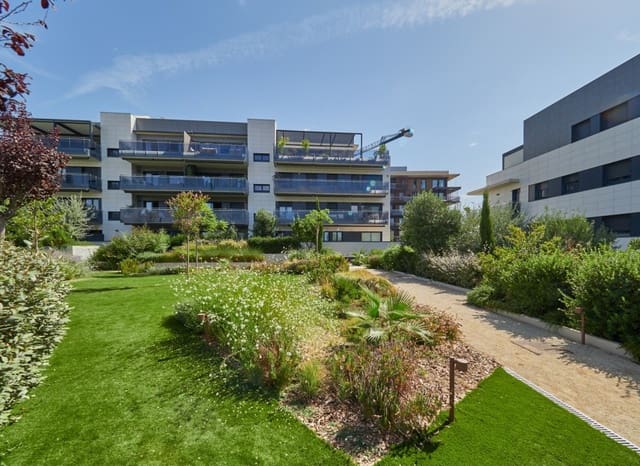 3 soveværelse Lejlighed til salg i Sitges med swimmingpool garage - € 855.000 (Ref: 10095758)