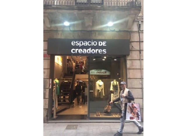 2 soverom Bedrift til salgs i Barcelona by - € 1 250 000 (Ref: 8870030)