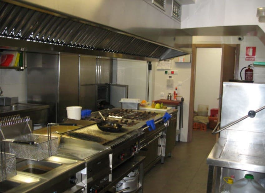 5 slaapkamer Restaurant/bar te koop in Barcelona stad - € 1.300.000 (Ref: 8870033)