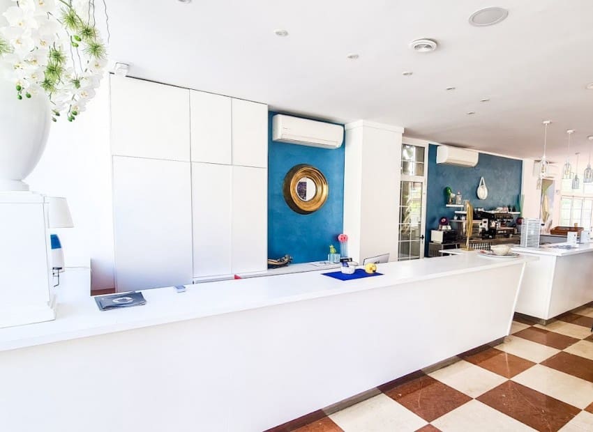 18 sovrum Hotell till salu i Calafell med garage - 1 450 000 € (Ref: 8870034)