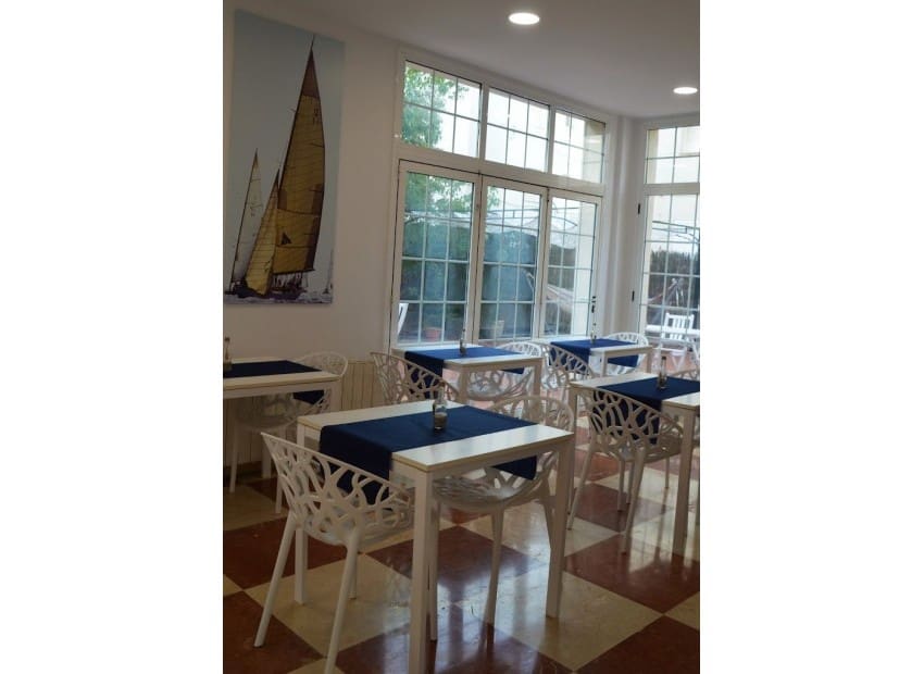 18 sovrum Hotell till salu i Calafell med garage - 1 450 000 € (Ref: 8870034)