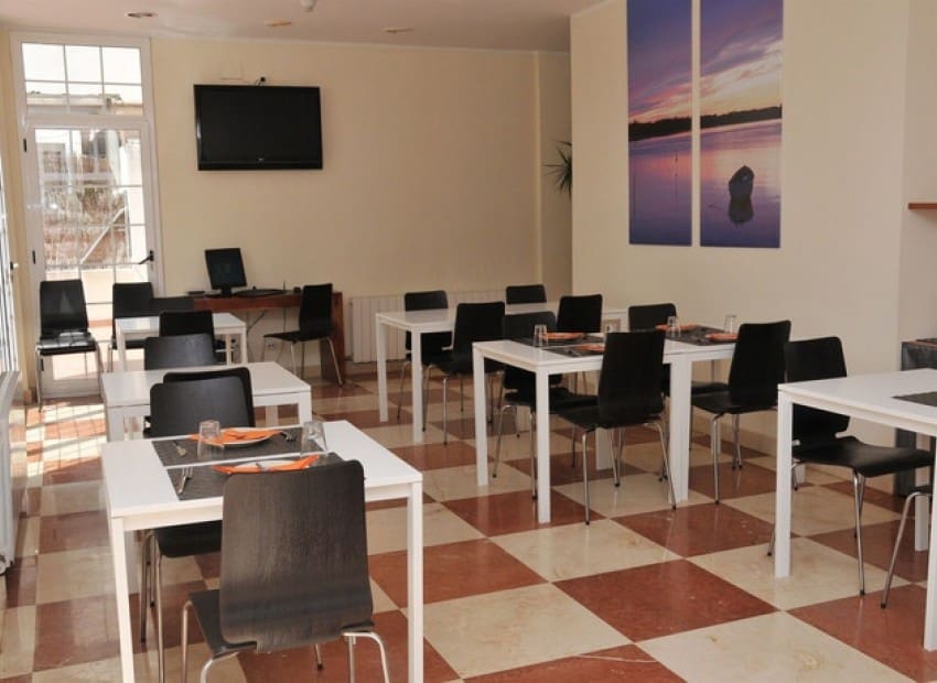 18 sovrum Hotell till salu i Calafell med garage - 1 450 000 € (Ref: 8870034)