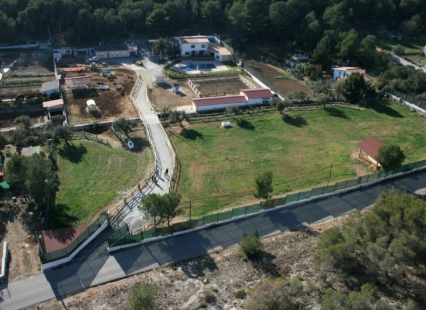 5 bedroom Villa for sale in Cubelles with pool - € 1,500,000 (Ref: 8870037)