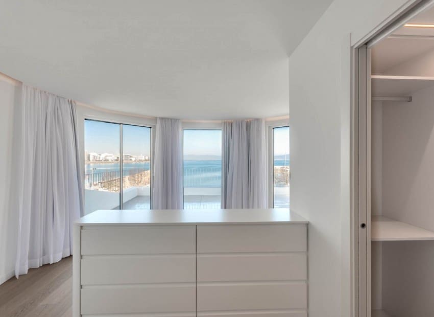 3 sypialnia Willa na sprzedaż w Roses z basenem - 1 650 000 € (Ref: 8870040)