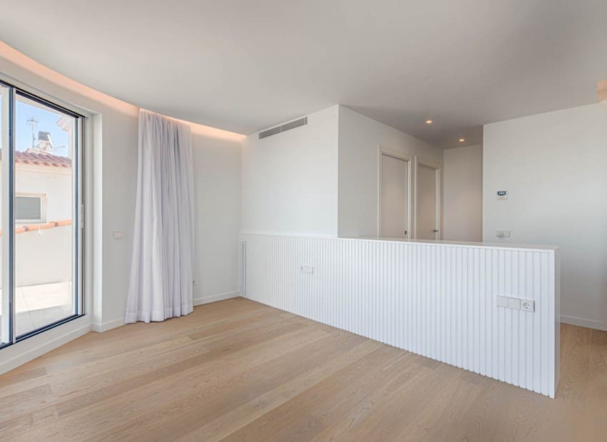 3 sypialnia Willa na sprzedaż w Roses z basenem - 1 650 000 € (Ref: 8870040)