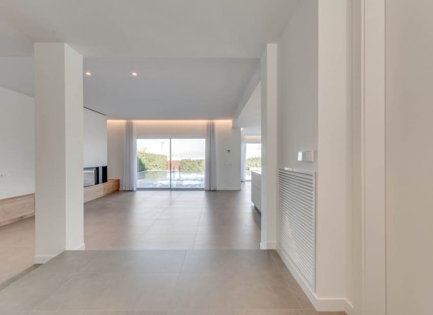 3 sypialnia Willa na sprzedaż w Empuriabrava z basenem - 1 650 000 € (Ref: 8870041)