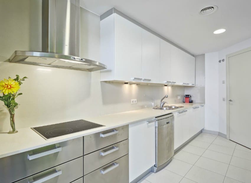 5 sypialnia Mieszkanie na sprzedaż w Miasto Barcelona z basenem garażem - 2 150 000 € (Ref: 8870049)